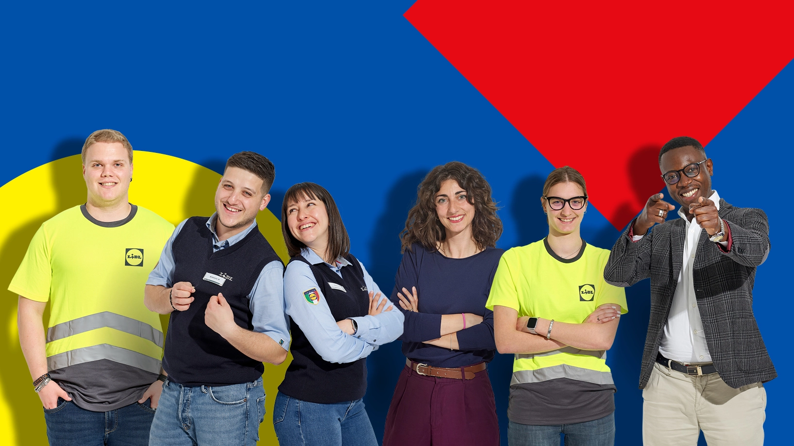 Colleghi sorridenti di Ufficio, Punto Vendita e Centro Logistico