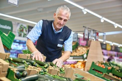 assistant store manager zona frutta e verdura